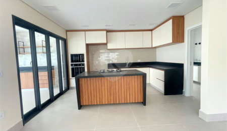 Casa à venda com 3 suítes no condomínio Reserva São Nicolau, Atibaia - SP