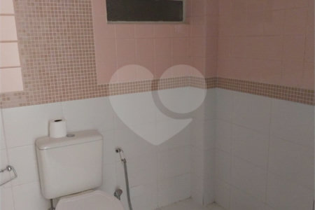 Apartamento à venda com 3 quartos, sendo 1 suíte, em Vila Paulicéia, São Paulo, SP