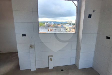Casa à venda com 2 quartos no condomínio Ângelo Calandrino, São Paulo - SP
