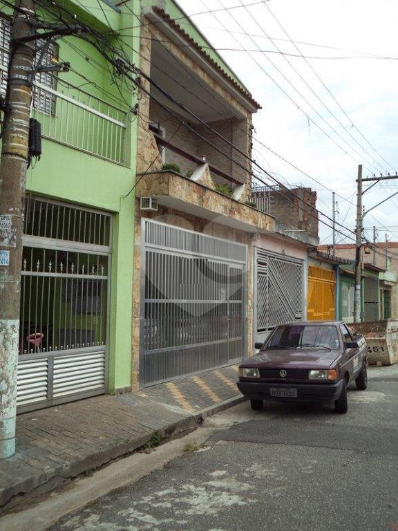 Sobrado à venda com 4 quartos, sendo 1 suíte,  em Parque Edu Chaves, São Paulo, SP