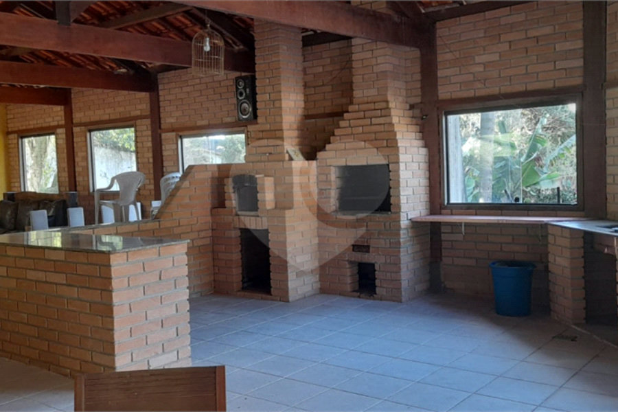 Casa à venda com 3 quartos, sendo 1 suíte, em Roseira, Mairiporã, SP
