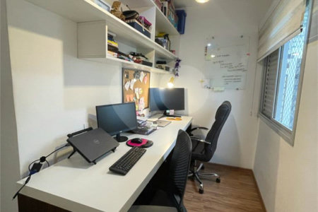 Apartamento à venda com 2 quartos, sendo 1 suíte, em Jardim Londrina, São Paulo, SP