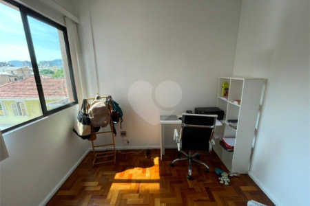 Apartamento à venda com 2 quartos, sendo 1 suíte, em Humaitá, Rio de Janeiro, RJ