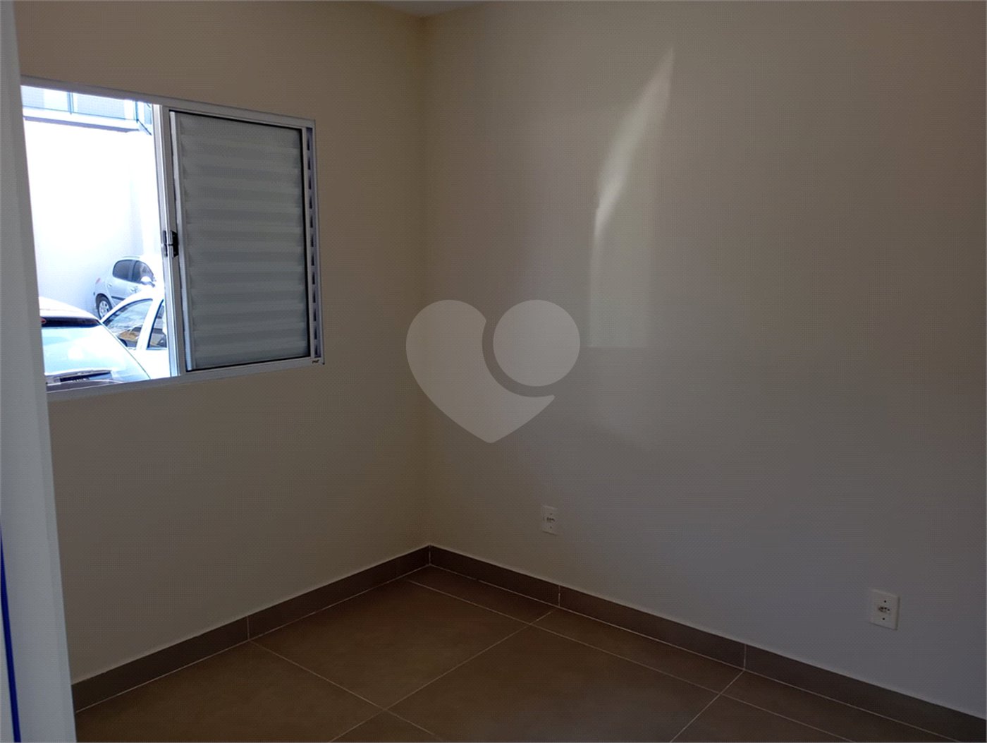 Apartamento à venda com 2 quartos em Lopes de Oliveira, Sorocaba, SP