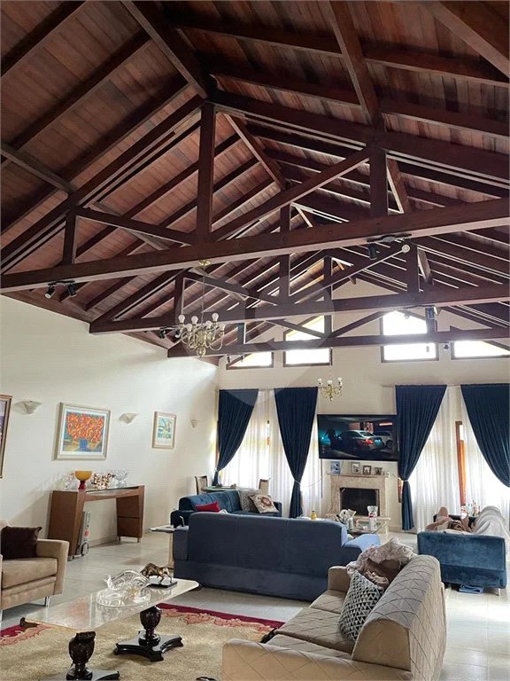 Casa à venda com 6 quartos, sendo 3 suítes, em Chácara Malota, Jundiaí, SP