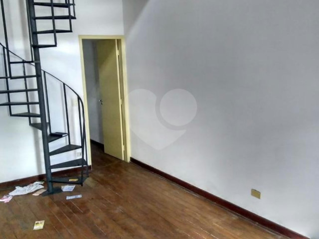 Sobrado à venda com 3 suítes em Santana, São Paulo, SP