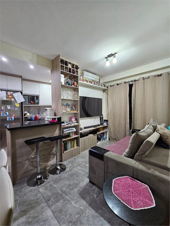 Apartamento à venda com 2 quartos em Vila Anastácio, São Paulo, SP