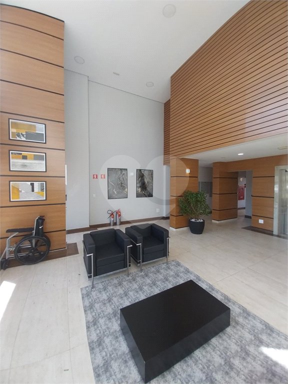 Apartamento à venda com 3 quartos, sendo 1 suíte, em Vila Rubens, Mogi das Cruzes, SP