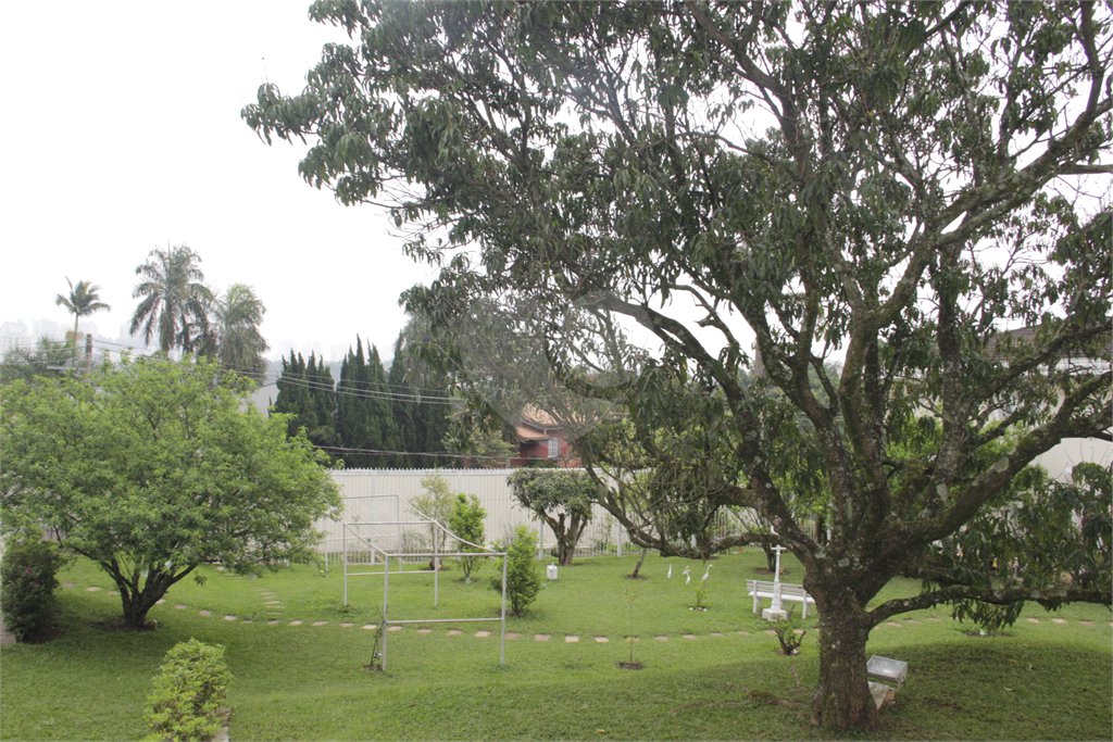 Casa à venda ou para alugar com 5 suítes em Jardim Leonor, São Paulo, SP