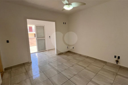 Sobrado à venda com 3 quartos, sendo 1 suíte, em Jardim Dois Corações, Sorocaba, SP