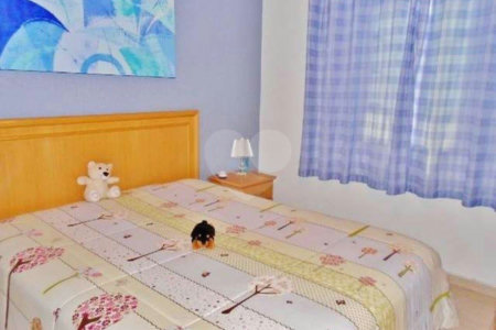 Casa à venda com 3 quartos, sendo 1 suíte, no condomínio Villaggio Di Firenze, São Paulo - SP