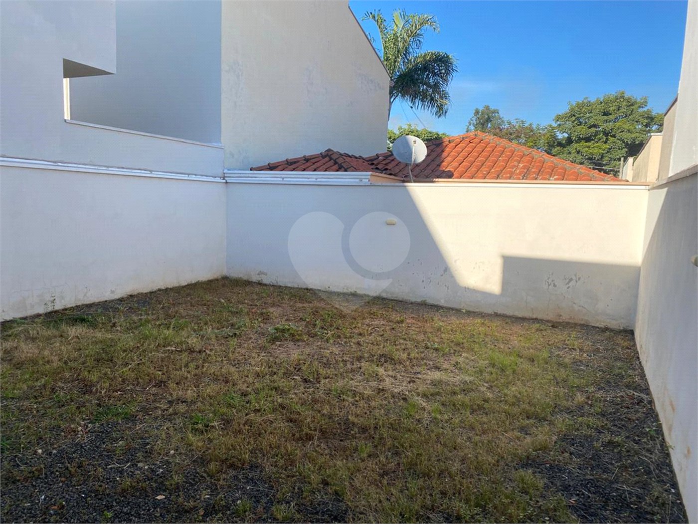 Casa à venda com 2 quartos, sendo 1 suíte, no condomínio Ilha das Águas, Salto - SP