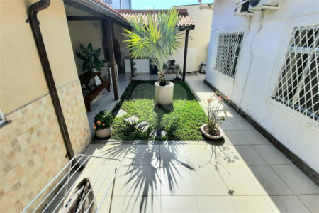Casa à venda com 3 quartos, sendo 1 suíte, em Freguesia (jacarepaguá), Rio de Janeiro, RJ