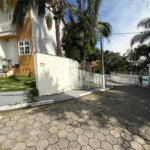 Casa à venda com 2 suítes no condomínio Village Palmas, São Paulo - SP