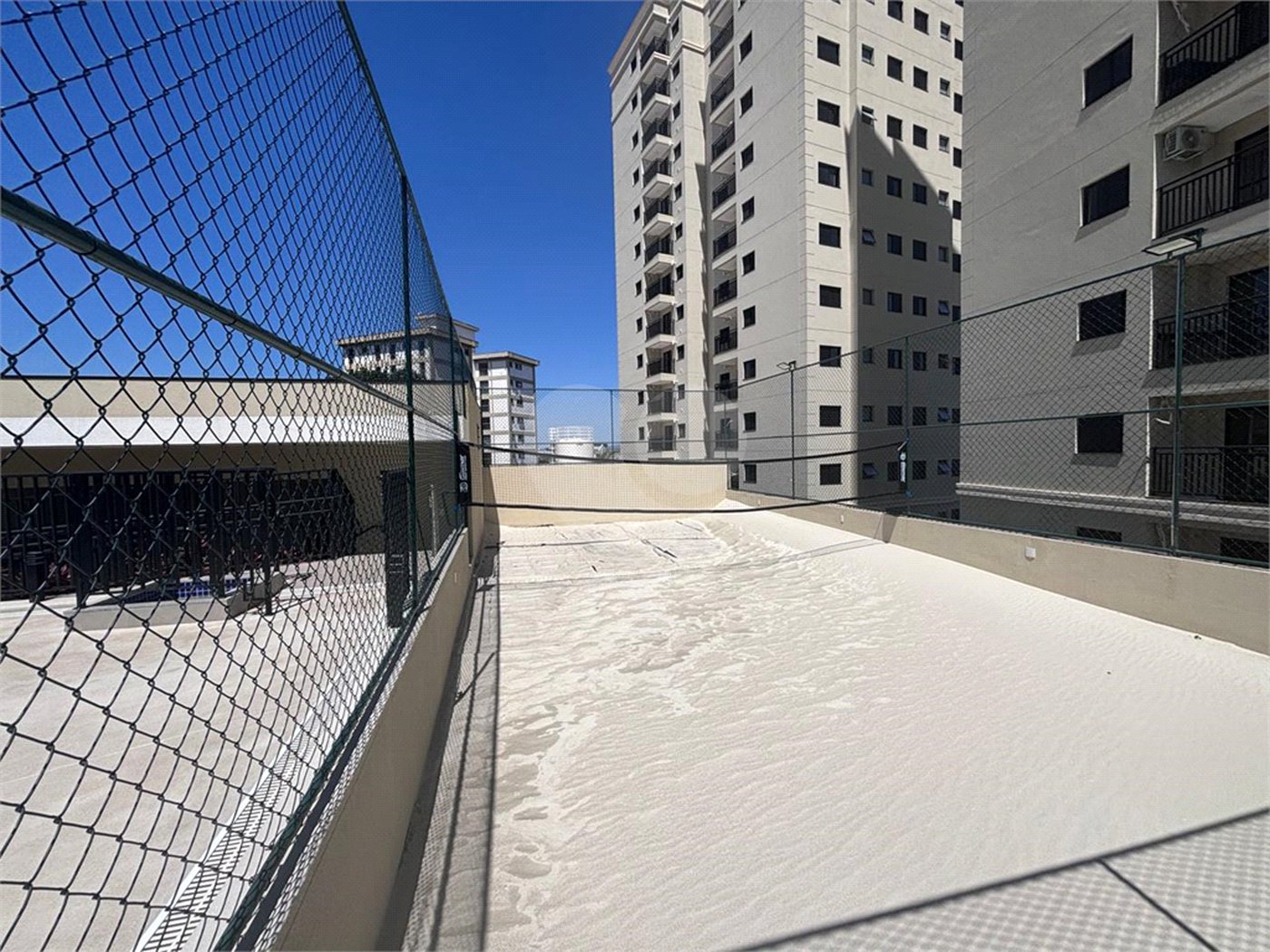 Apartamento à venda com 2 quartos, sendo 1 suíte,  em Vila Barão, Sorocaba, SP