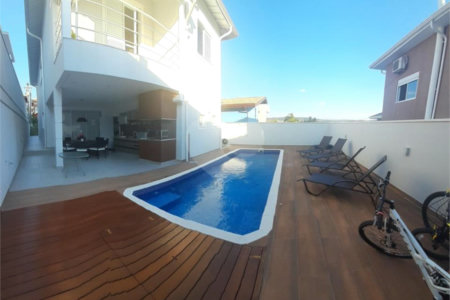 Casa à venda com 3 quartos, sendo 2 suítes, em Condomínio Residencial Terras do Oriente, Valinhos, SP
