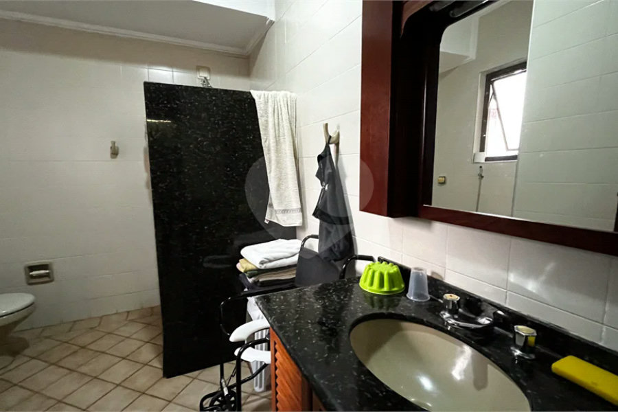 Casa à venda com 3 quartos, sendo 1 suíte, em Jardim Dos Estados, Poços de Caldas - MG