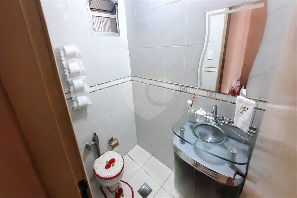 Apartamento à venda com 2 quartos, sendo 1 suíte,  em Rio Comprido, Rio de Janeiro, RJ