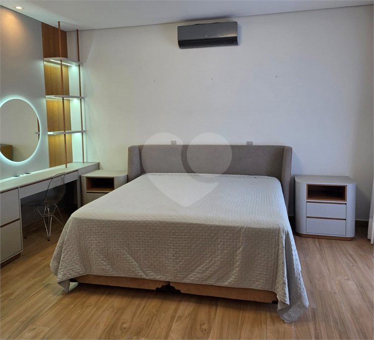 Casa à venda com 6 quartos, sendo 3 suítes, no condomínio Ibiti Royal Park, Sorocaba - SP