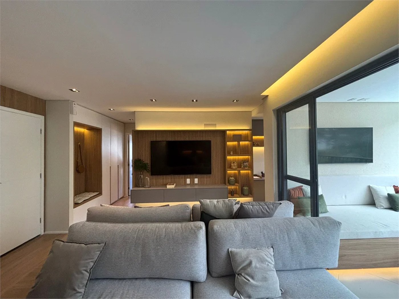Apartamento à venda com 3 suítes em Vila Andrade, São Paulo, SP