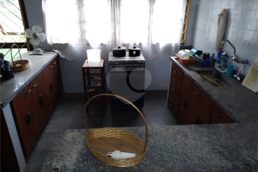 Casa à venda com 5 quartos, sendo 1 suíte, em Mantiqueira, Mairiporã, SP