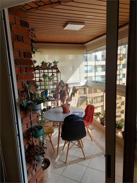 Apartamento à venda com 3 suítes em Jardim Ampliação, São Paulo, SP