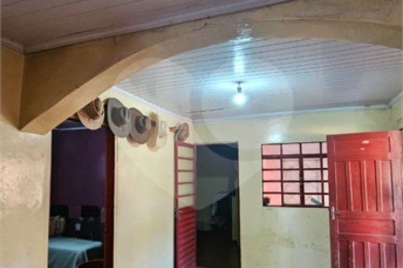 Casa à venda com 3 quartos em Sanga Puita, Ponta Porã, MS