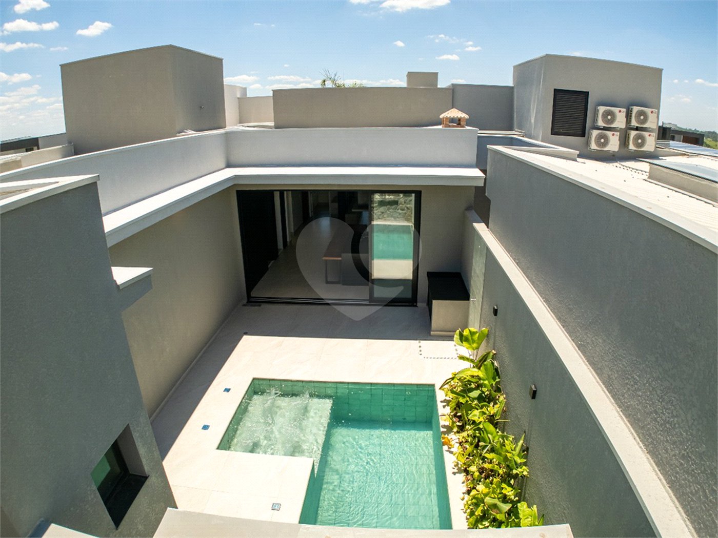 Casa à venda com 3 suítes no condomínio Jardim Residencial Dona Maria Candida, Indaiatuba - SP