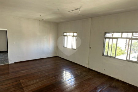 Apartamento à venda com 3 quartos, sendo 1 suíte, em Santa Cecília, São Paulo, SP