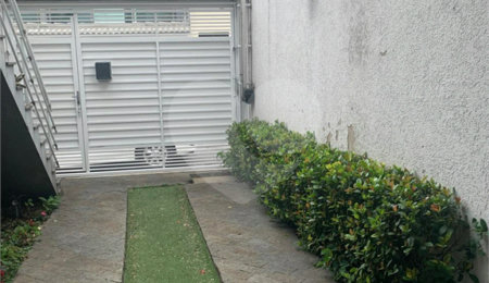 Sobrado à venda com 2 suítes em Horto, São Paulo, SP