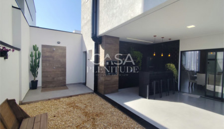 Casa em condomínio à venda com 3 quartos, sendo 1 suíte,  em Horto Florestal, Sorocaba, SP