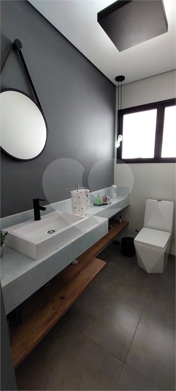 Casa à venda ou para alugar com 4 suítes no condomínio Figueira Garden, Atibaia - SP