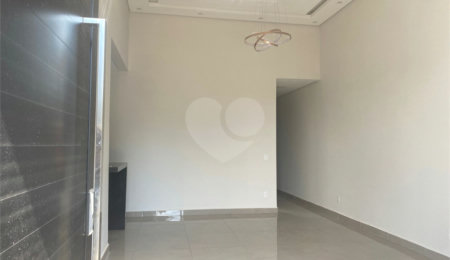 Casa à venda com 3 suítes no condomínio Condomíno Helena Maria, Sorocaba - SP