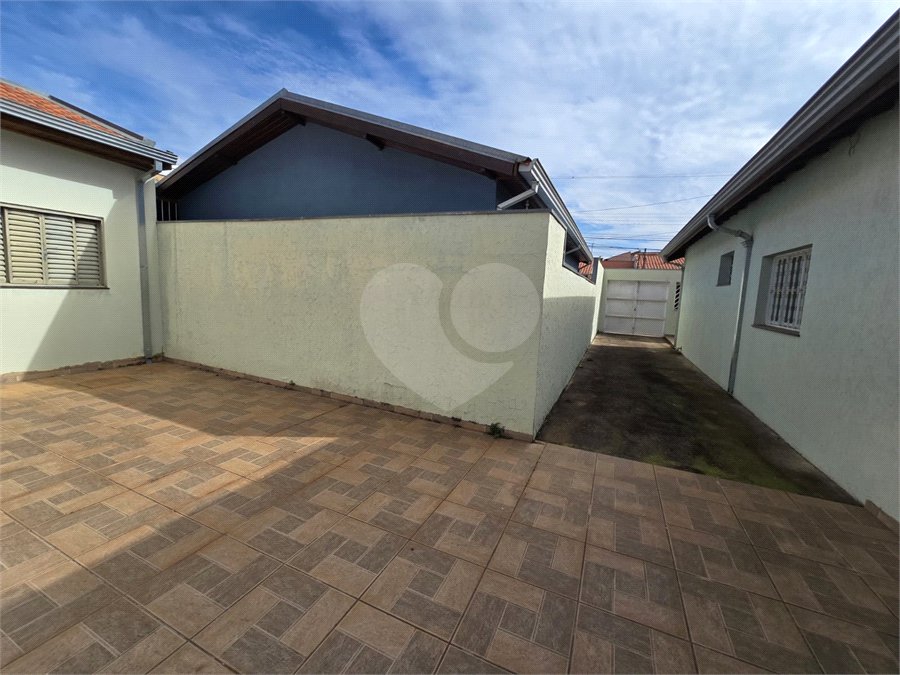 Casa à venda com 3 quartos em Vila Aparecida, Itapetininga, SP