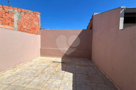Casa à venda com 2 quartos em Vila Progresso, Itapetininga, SP