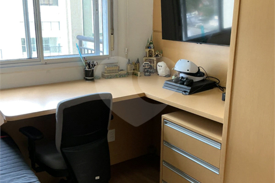 Apartamento à venda com 4 quartos, sendo 1 suíte, em Tremembé, São Paulo, SP