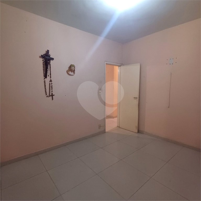 Casa à venda com 3 quartos, sendo 1 suíte, em Senador Camará, Rio de Janeiro, RJ