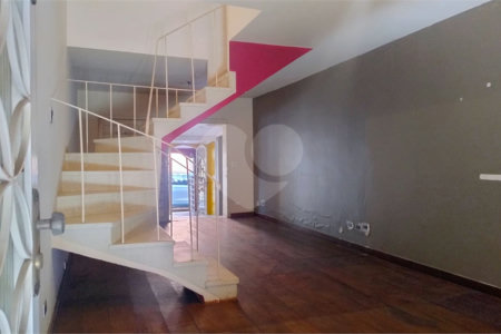 Sobrado para alugar com 3 quartos em Alto da Boa Vista, São Paulo, SP