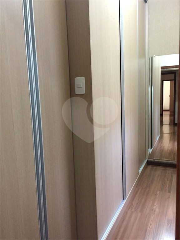Casa à venda com 3 quartos, sendo 2 suítes, em Jardim Residencial Maggiore, Araraquara, SP