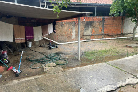 Casa à venda com 2 quartos em Jardim Devito, Votorantim, SP