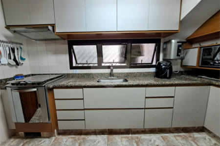 Sobrado à venda com 3 quartos, sendo 1 suíte, em Vila Gomes Cardim, São Paulo, SP