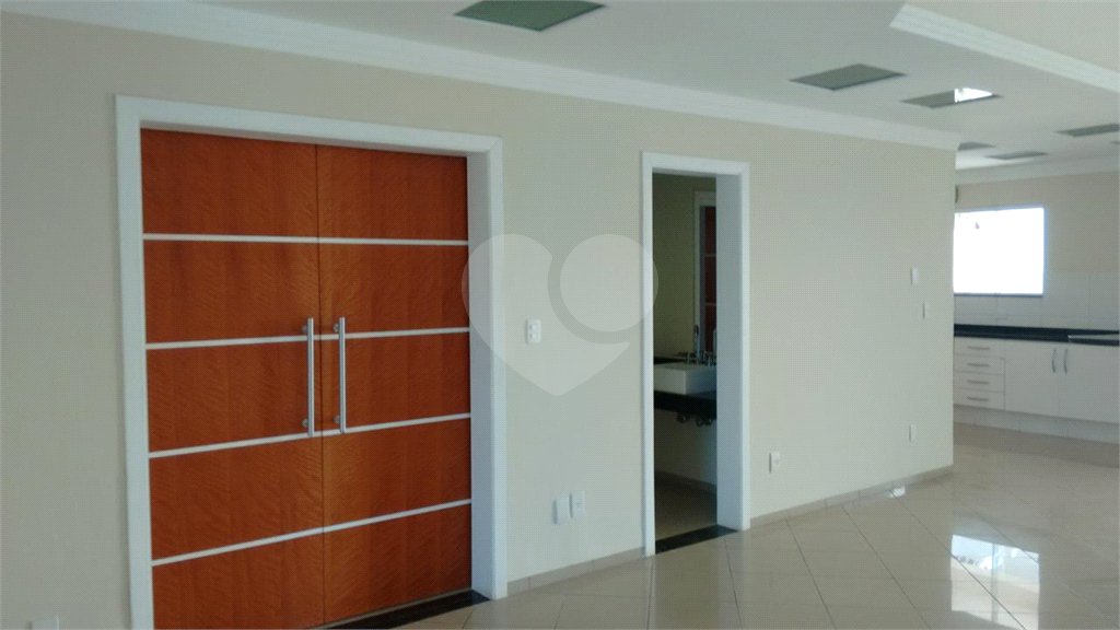 Casa à venda ou para alugar com 3 suítes no condomínio Residencial Villa dos Inglezes, Sorocaba - SP
