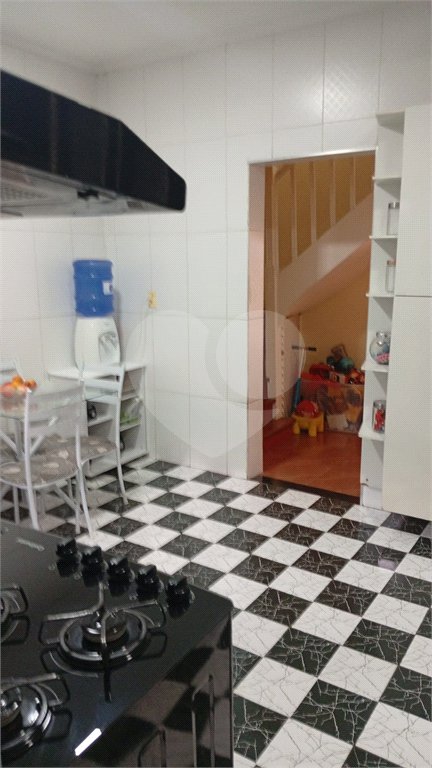 Casa de Vila à venda com 2 quartos, sendo 1 suíte, em Bom Retiro, São Paulo, SP