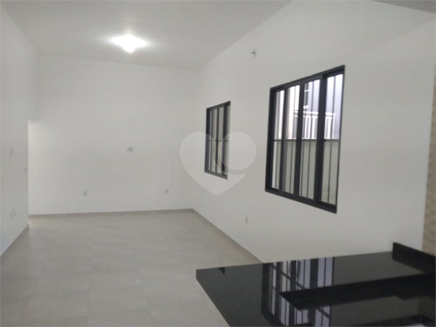 Casa Térrea à venda com 3 quartos, sendo 1 suíte, em Loteamento Residencial Central Park II, Itatiba, SP