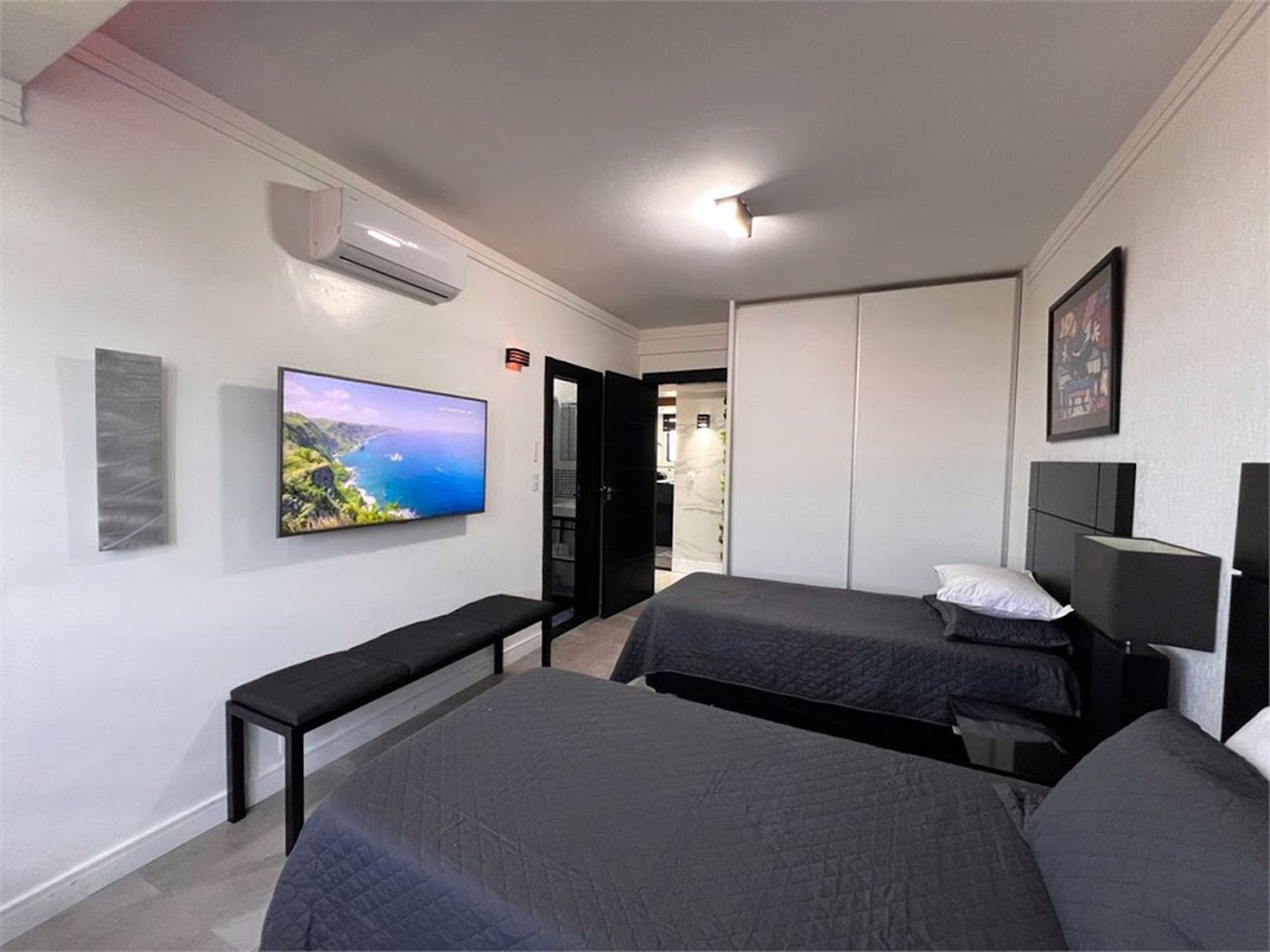 Apartamento com 3 dormitórios, 148 m² - venda por R$ 1.950.000,00 ou aluguel por R$ 17.000,00 - Pompéia - Santos/SP