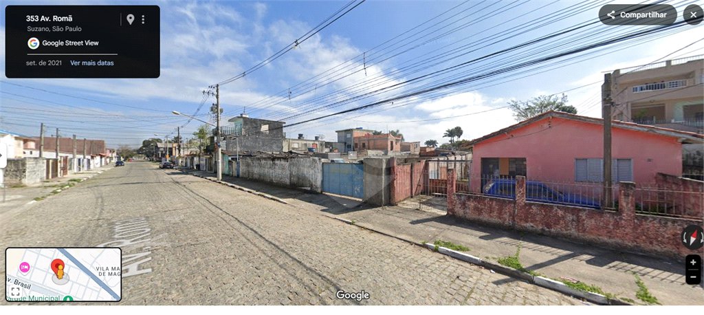 Casa à venda com 3 quartos, sendo 1 suíte, no condomínio Residencial Romã, Suzano - SP