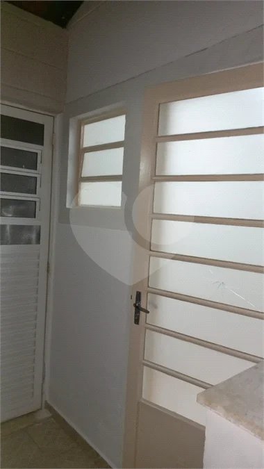 Casa térrea com 2 dormitórios à venda, por R$ 635.000,00 no condomínio Moradas de Itaici, em Indaiatuba/SP.
