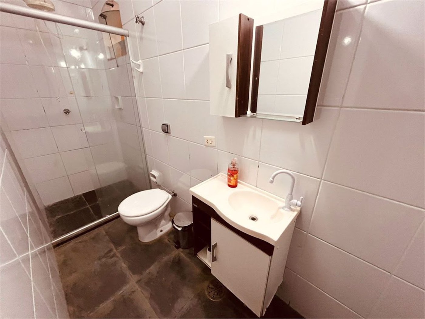 Casa com 6 dormitórios à venda, 300 m² por R$ 680.000,00 - Balneário Cidade Atlântica - Guarujá/SP