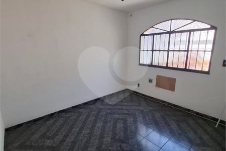 Casa à venda com 3 quartos, sendo 1 suíte, em Campo Grande, Rio de Janeiro, RJ