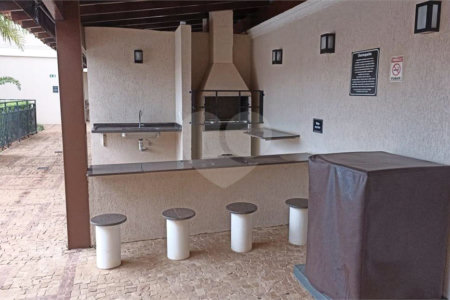 Apartamento no Edifício Residencial Torres di Italia.